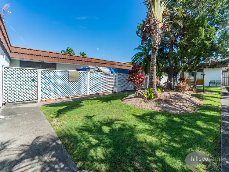 2/60 Frank Street, Labrador QLD 4215