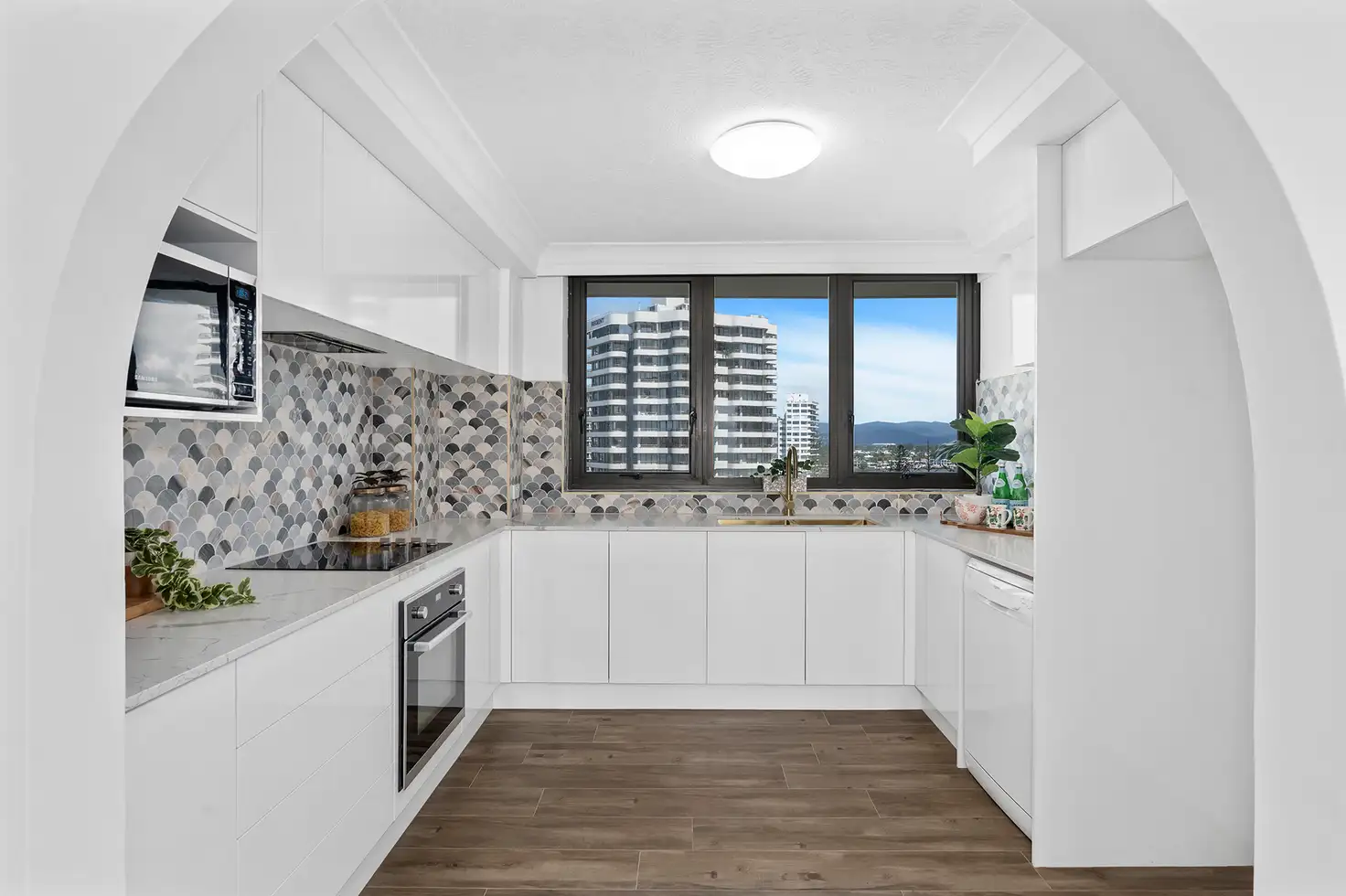 Main view of Homely apartment listing, 39/4 Thornton Street, Surfers Paradise QLD 4217