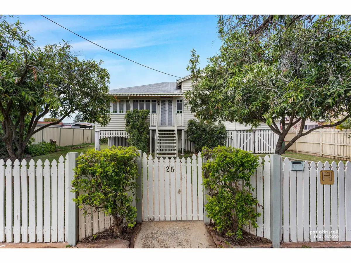 Main view of Homely house listing, 25 Bank Street, Park Avenue QLD 4701