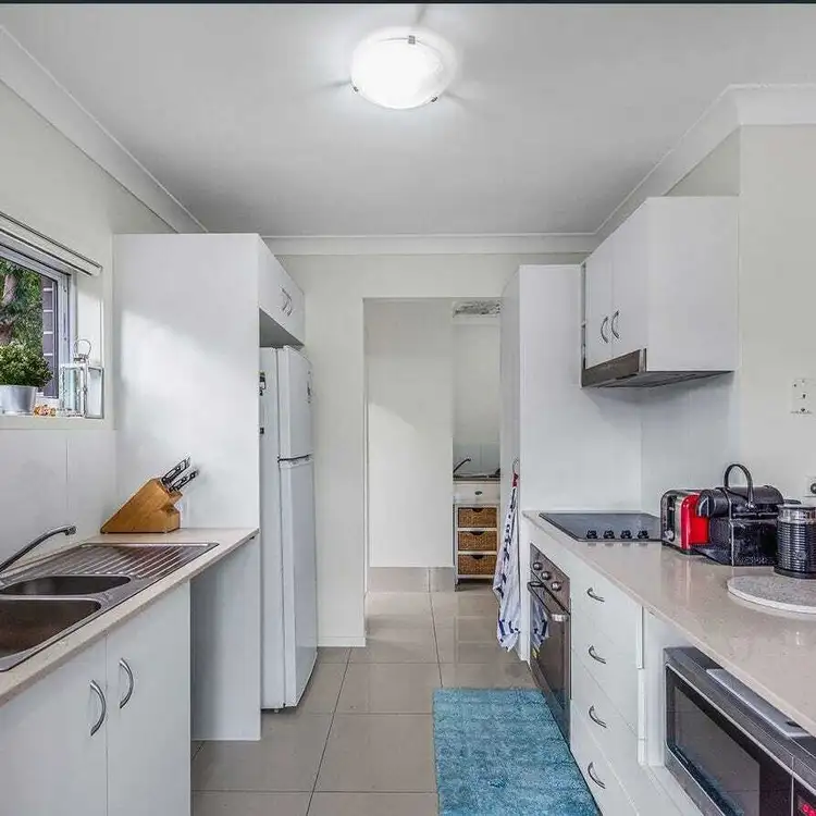 Fourth view of Homely unit listing, 6/10 Veronica Court, Kallangur QLD 4503