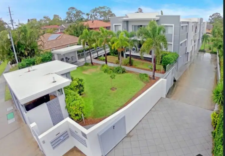 3/425 Pine Ridge Road, Coombabah QLD 4216