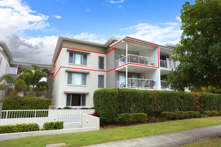 22/8-10 Ahern Street, Labrador QLD 4215