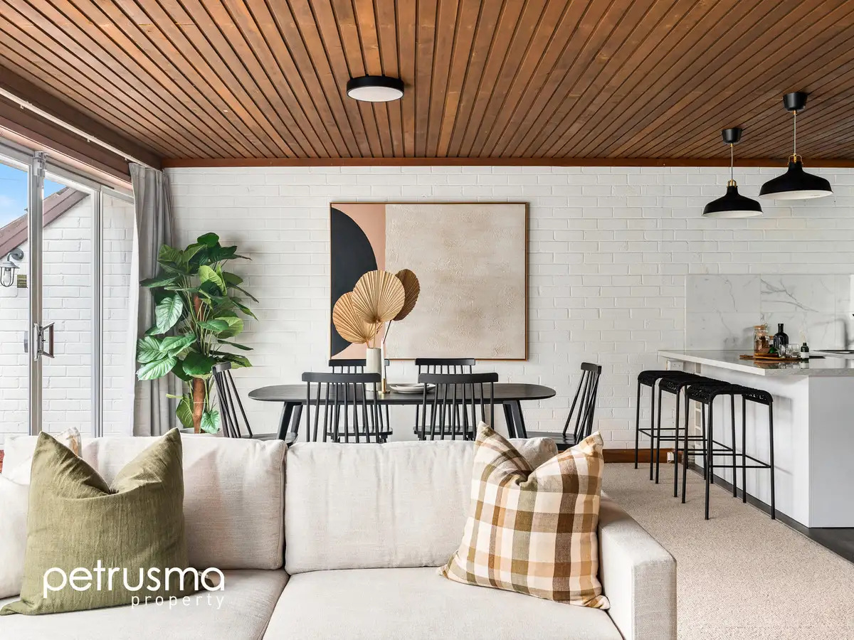 Main view of Homely unit listing, 2/287 Churchill Avenue, Sandy Bay TAS 7005