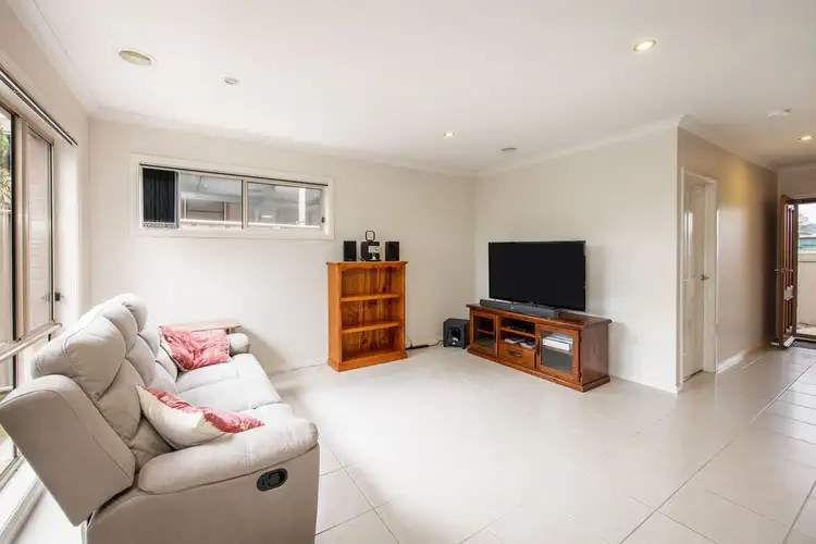 Fifth view of Homely townhouse listing, 1a Snowdon Street, Wodonga VIC 3690