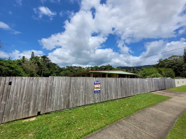 57 Toogood Road, Woree QLD 4868