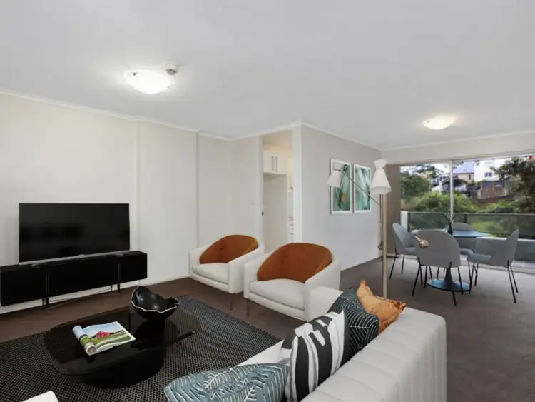 Main view of Homely unit listing, 27/90 Blues Point Road, Mcmahons Point NSW 2060
