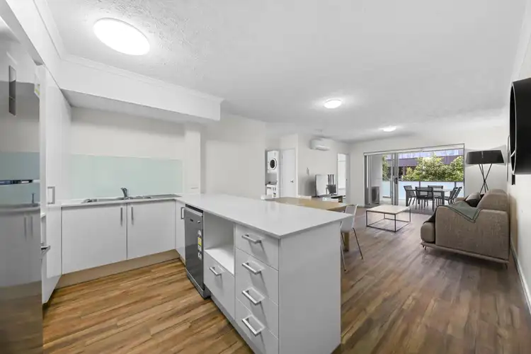 Second view of Homely unit listing, 21/45 Regent Street, Woolloongabba QLD 4102