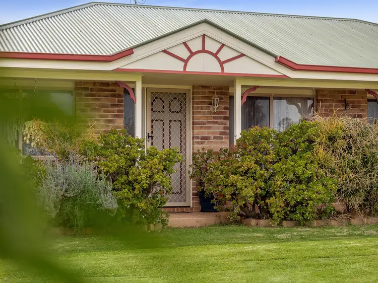 19 Westfield Drive, Westbrook QLD 4350