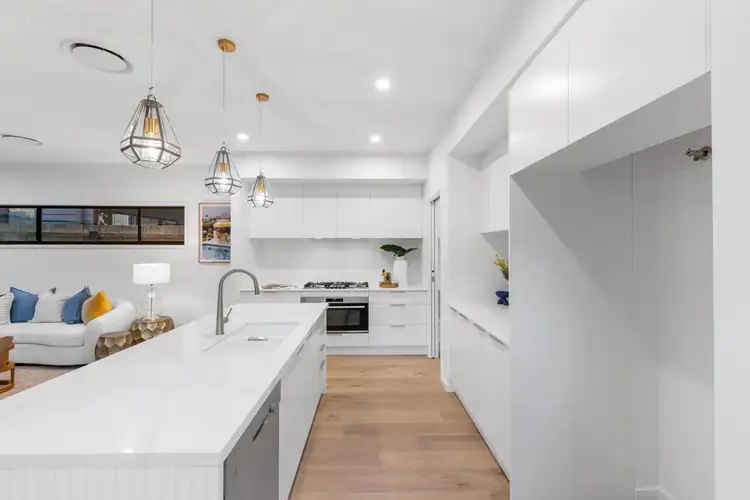 Fifth view of Homely house listing, 406 Ferguson Road, Seven Hills QLD 4170