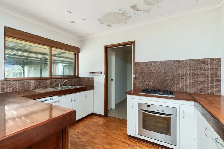 Sixth view of Homely house listing, 6 Chevening Place, Beckenham WA 6107