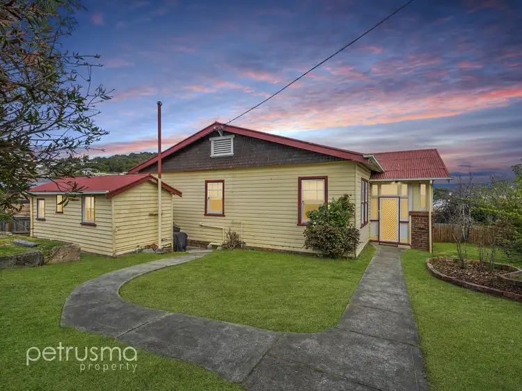 70 Riawena Road, Montagu Bay TAS 7018
