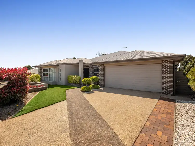 312 Ramsay Street, Middle Ridge QLD 4350