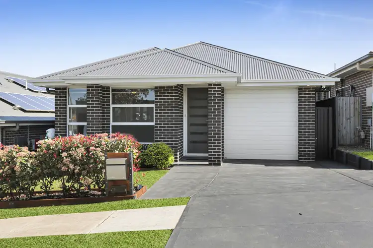 16 Austen Boulevard, Spring Farm NSW 2570