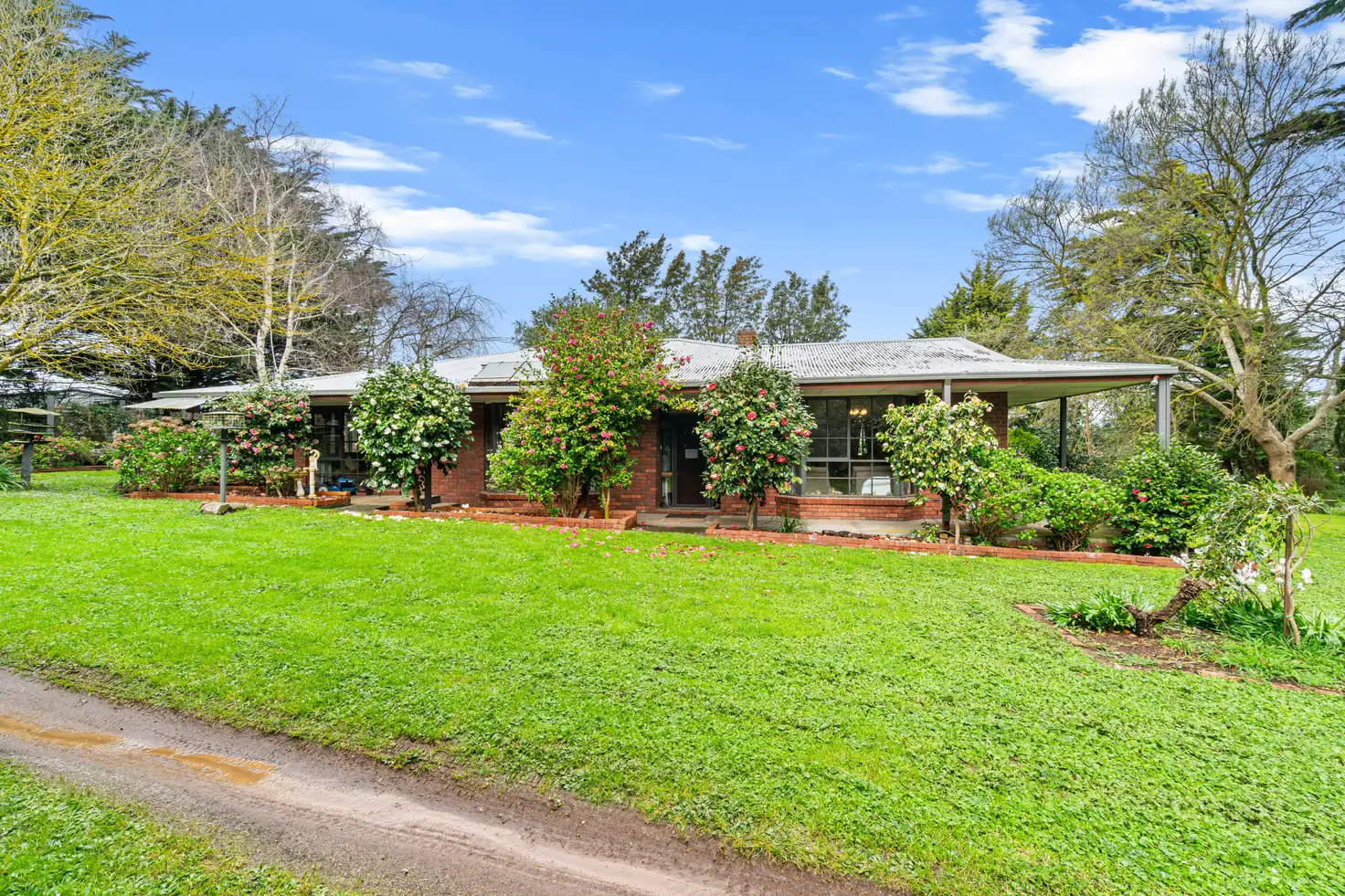 Main view of Homely house listing, 6 Bellamy Close, Warragul VIC 3820