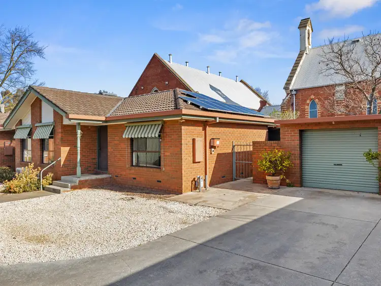 2/75 Victoria Street, Eaglehawk VIC 3556