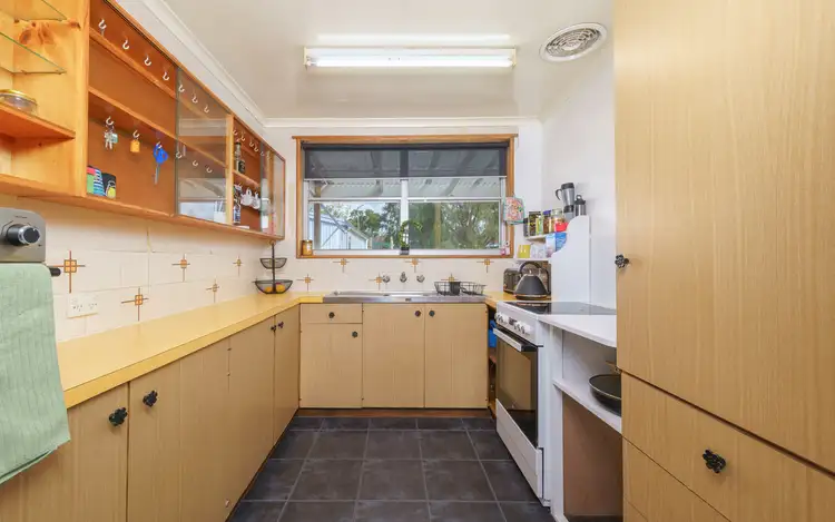 Sixth view of Homely house listing, 31 Lawrence Street, Camperdown VIC 3260