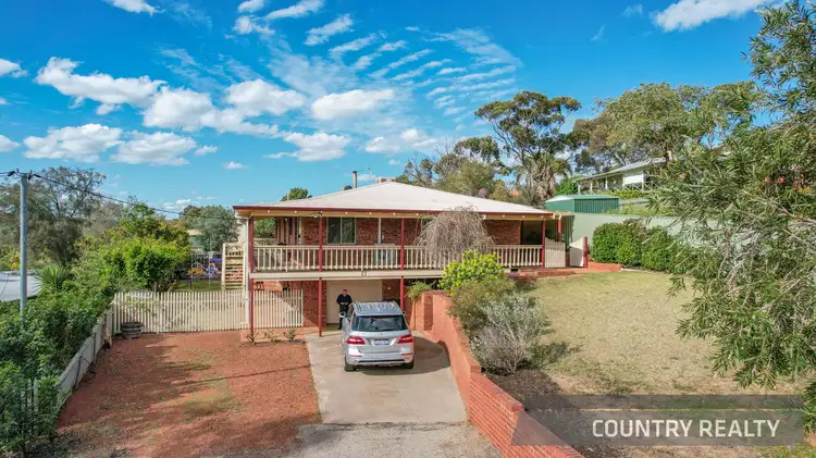27 Clinton Street, Toodyay WA 6566