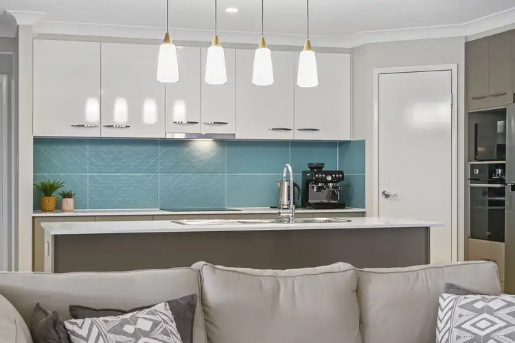 Fifth view of Homely house listing, 8 Dove Crescent, Kleinton QLD 4352