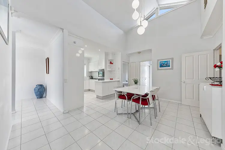 Fourth view of Homely unit listing, 1/19 Mill Court, Wheelers Hill VIC 3150