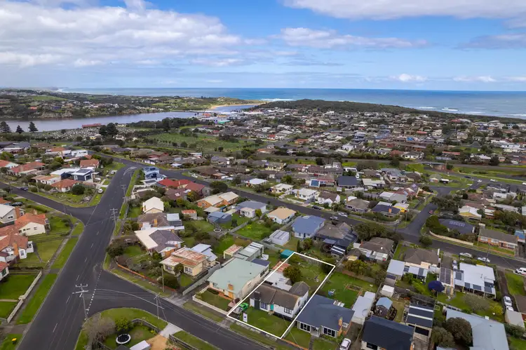 7 Emma Avenue, Warrnambool VIC 3280