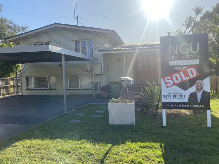 19 Cross Street, Raceview QLD 4305