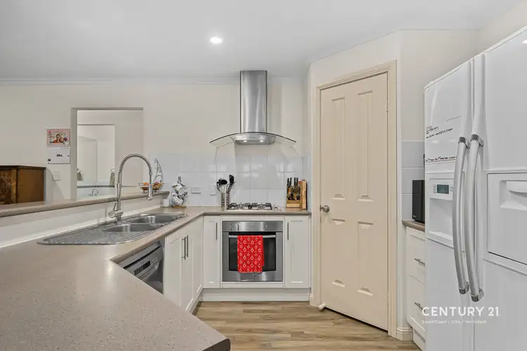 Fifth view of Homely house listing, 4 Pebble Court, Aldinga Beach SA 5173
