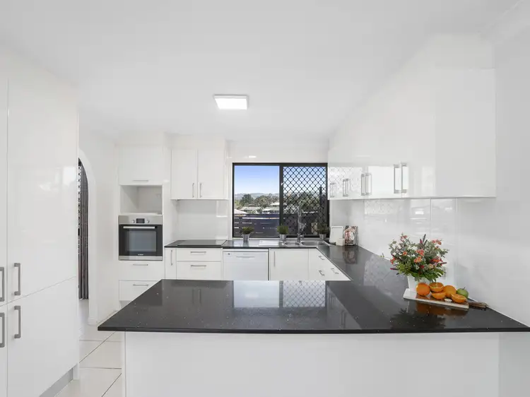 Sixth view of Homely house listing, 2/5 Kittani Crescent, Ashmore QLD 4214