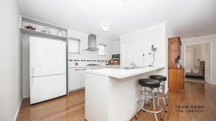 Seventh view of Homely house listing, 37 Panozza Circle, Maddington WA 6109