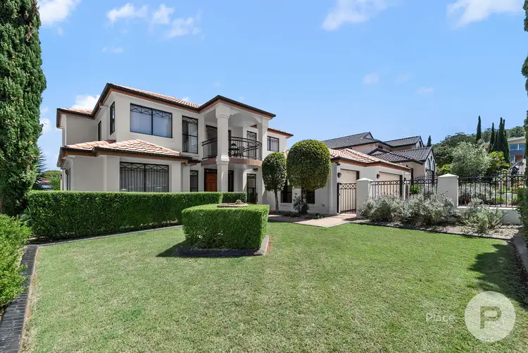 48 Sunset Place, Carindale QLD 4152