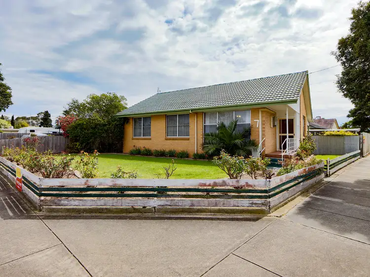 Main view of Homely house listing, 7 Pine Grove, Sale VIC 3850