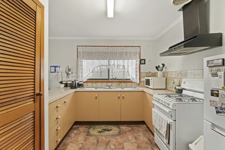 Fifth view of Homely unit listing, 9/20 Simpson Street, Bacchus Marsh VIC 3340