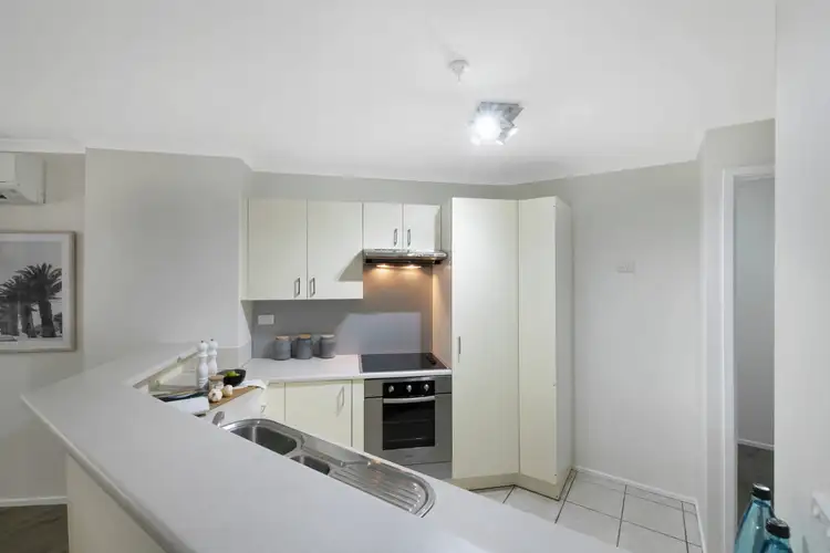 Sixth view of Homely unit listing, 4/55 Thorn Street, Kangaroo Point QLD 4169