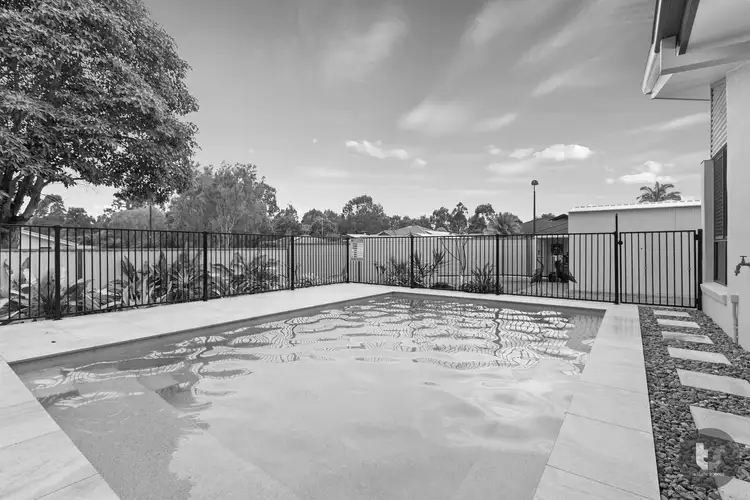 7 Poynter Street, Redland Bay QLD 4165