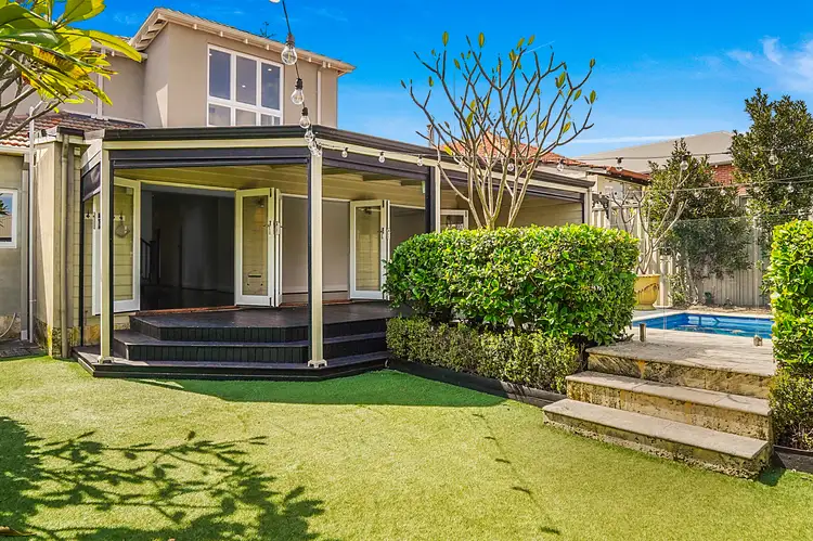 15 Waugh Street, North Perth WA 6006