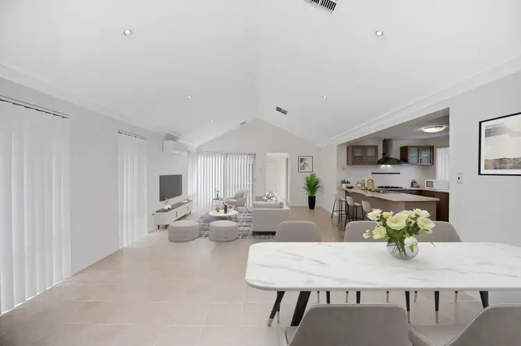 Seventh view of Homely house listing, 2 Linott Close, Baldivis WA 6171