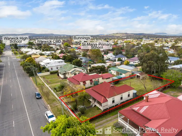 90 Guy Street, Warwick QLD 4370