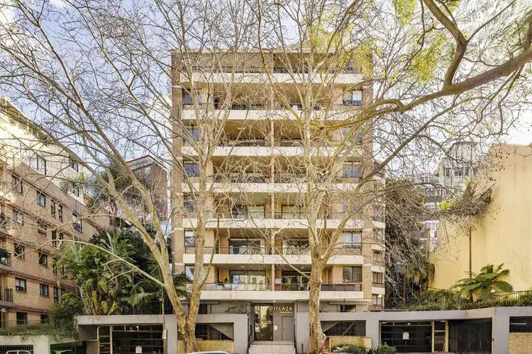 Main view of Homely apartment listing, 3/29-35 Roslyn Gardens, Elizabeth Bay NSW 2011