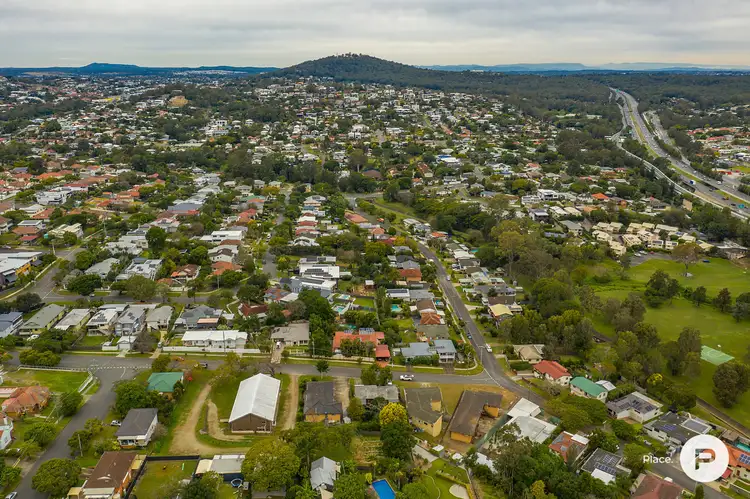Sixth view of Homely block of units listing, 63 Crown Street, Holland Park West QLD 4121