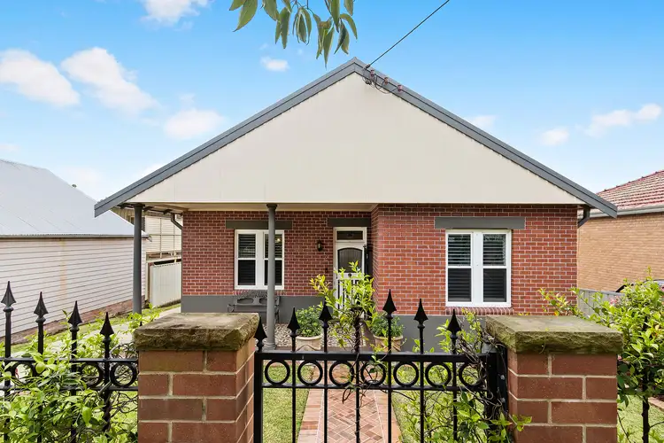 2 Wentworth Street, Georgetown NSW 2298