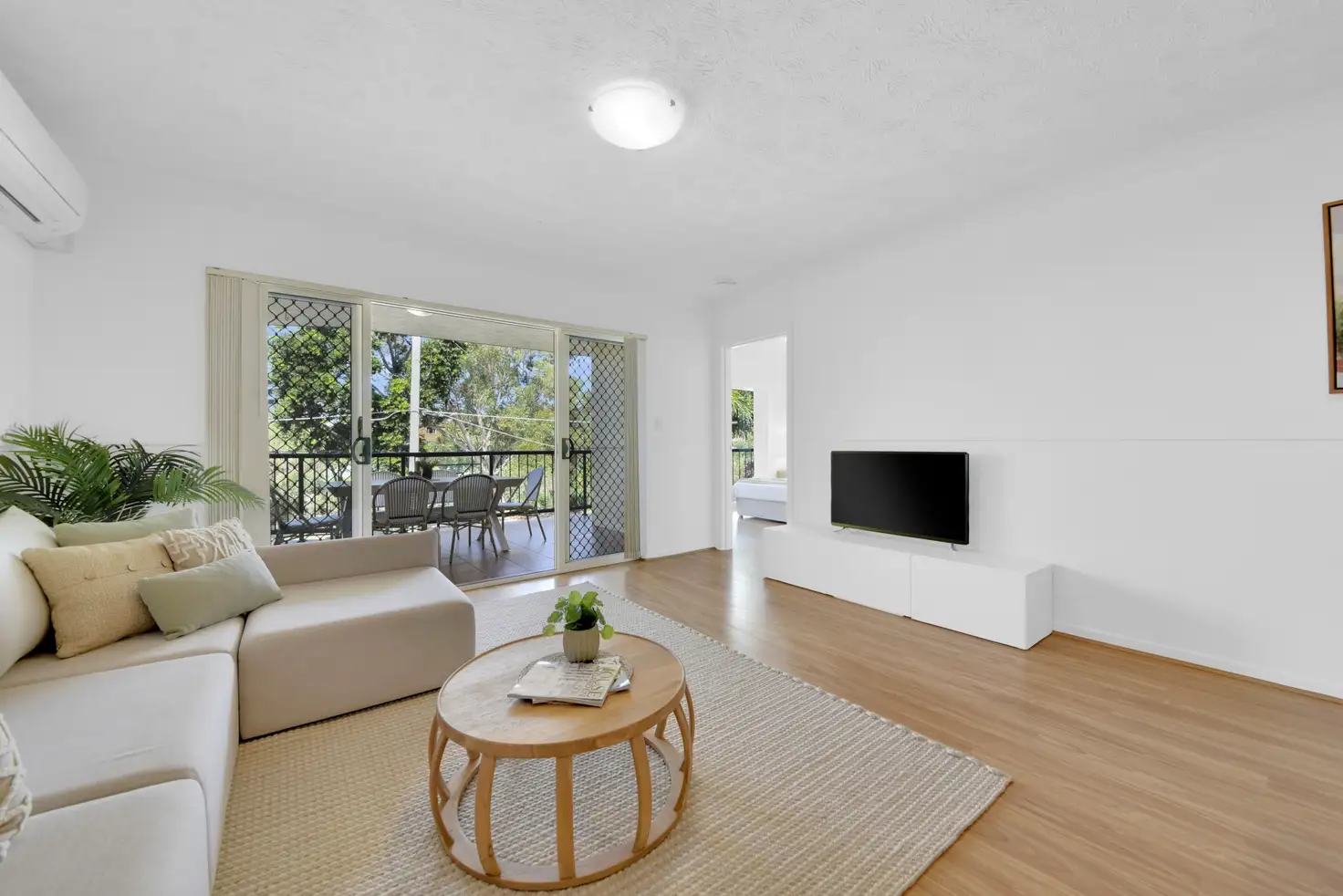 Main view of Homely unit listing, 3/13-15 Humpybong Esplanande, Redcliffe QLD 4020