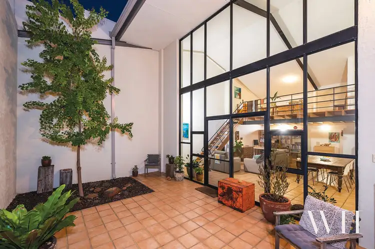 16 Little Lefroy Lane, South Fremantle WA 6162