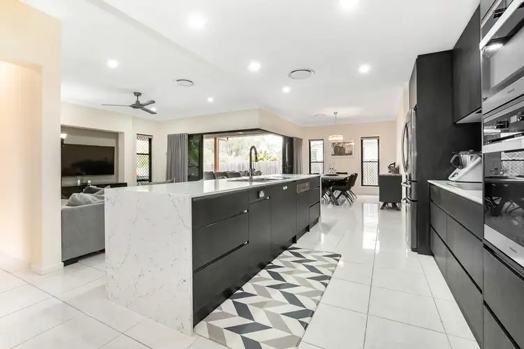 Second view of Homely house listing, 2 Tattler Close, Glen Eden QLD 4680