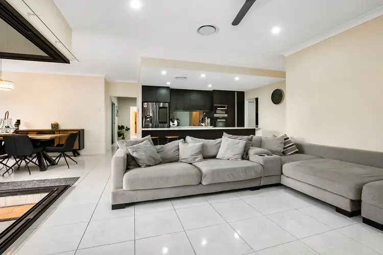 Fifth view of Homely house listing, 2 Tattler Close, Glen Eden QLD 4680