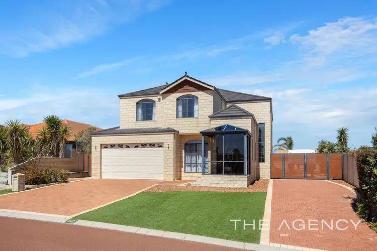 12 St Thomas Loop, Iluka WA 6028
