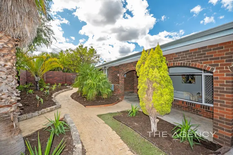 14 Fenellia Crescent, Craigie WA 6025