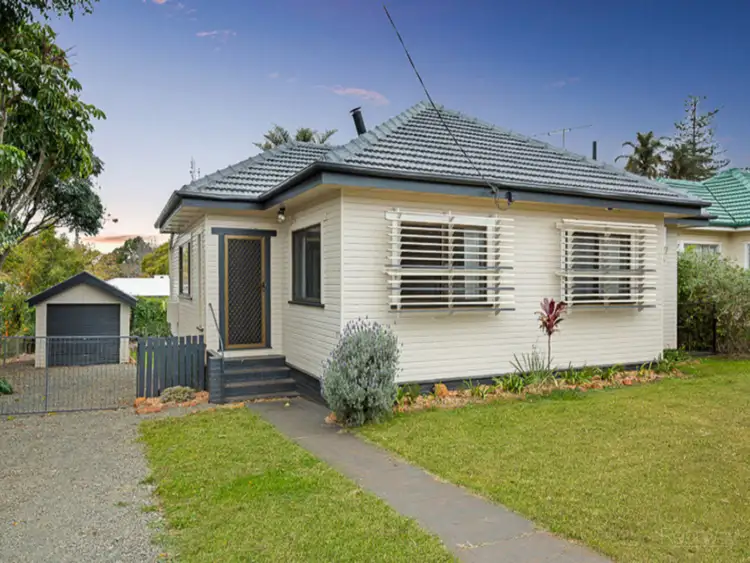 22 Beelbee Street, Harristown QLD 4350