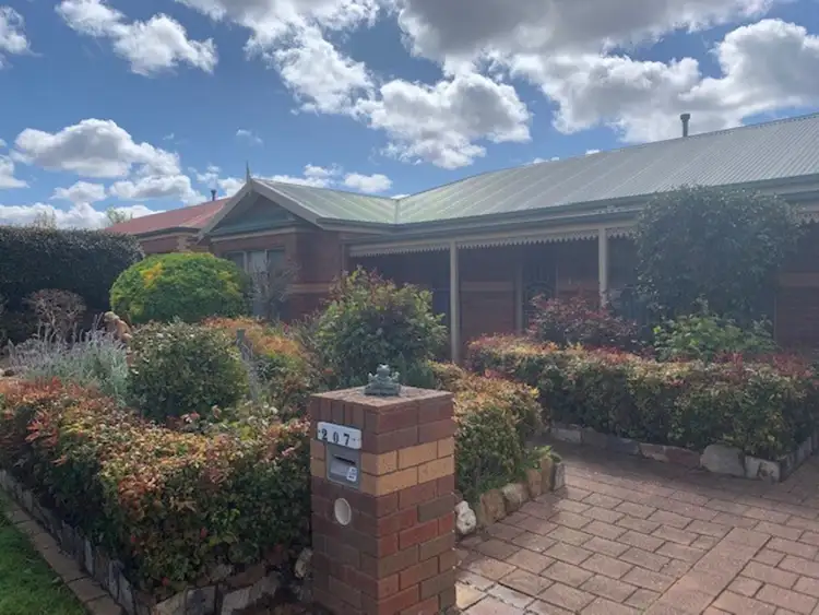 Second view of Homely house listing, 207 Lloyd Street, East Bendigo VIC 3550
