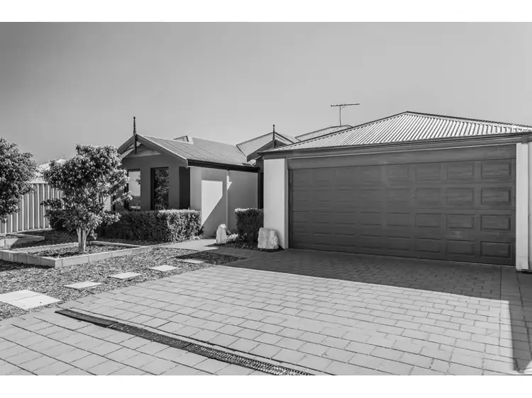 Main view of Homely house listing, 3 Tintagel Loop, Orelia WA 6167