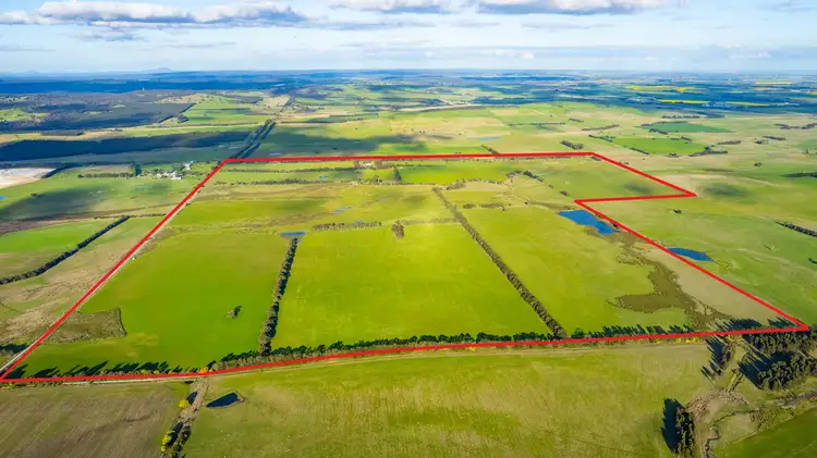 Lismore-Pittong Road, Pittong VIC 3360