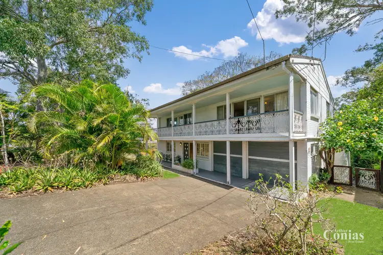 172 Burbong Street, Chapel Hill QLD 4069